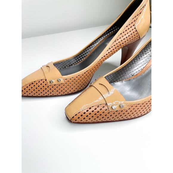 Via Spiga Leather Square Toe Heels Size 10 Retro 70s Lasercut Pumps - Picture 4 of 9